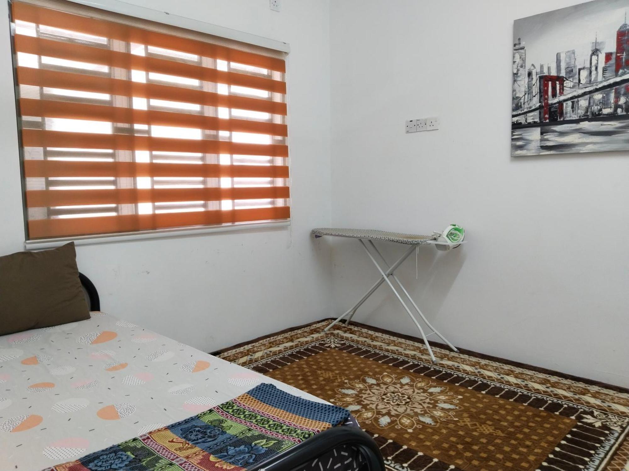 Kayu Cengal Homestay سيري إسكندر المظهر الخارجي الصورة