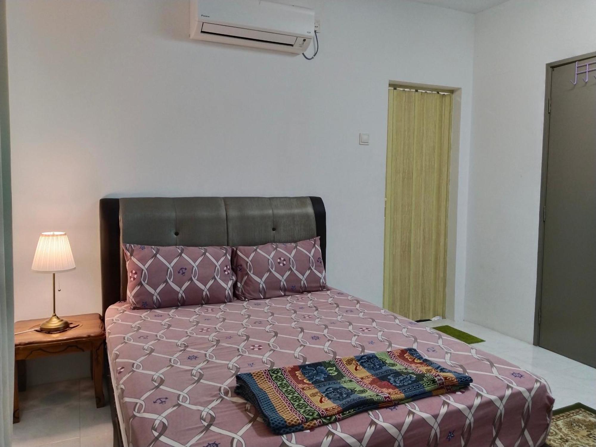 Kayu Cengal Homestay سيري إسكندر المظهر الخارجي الصورة