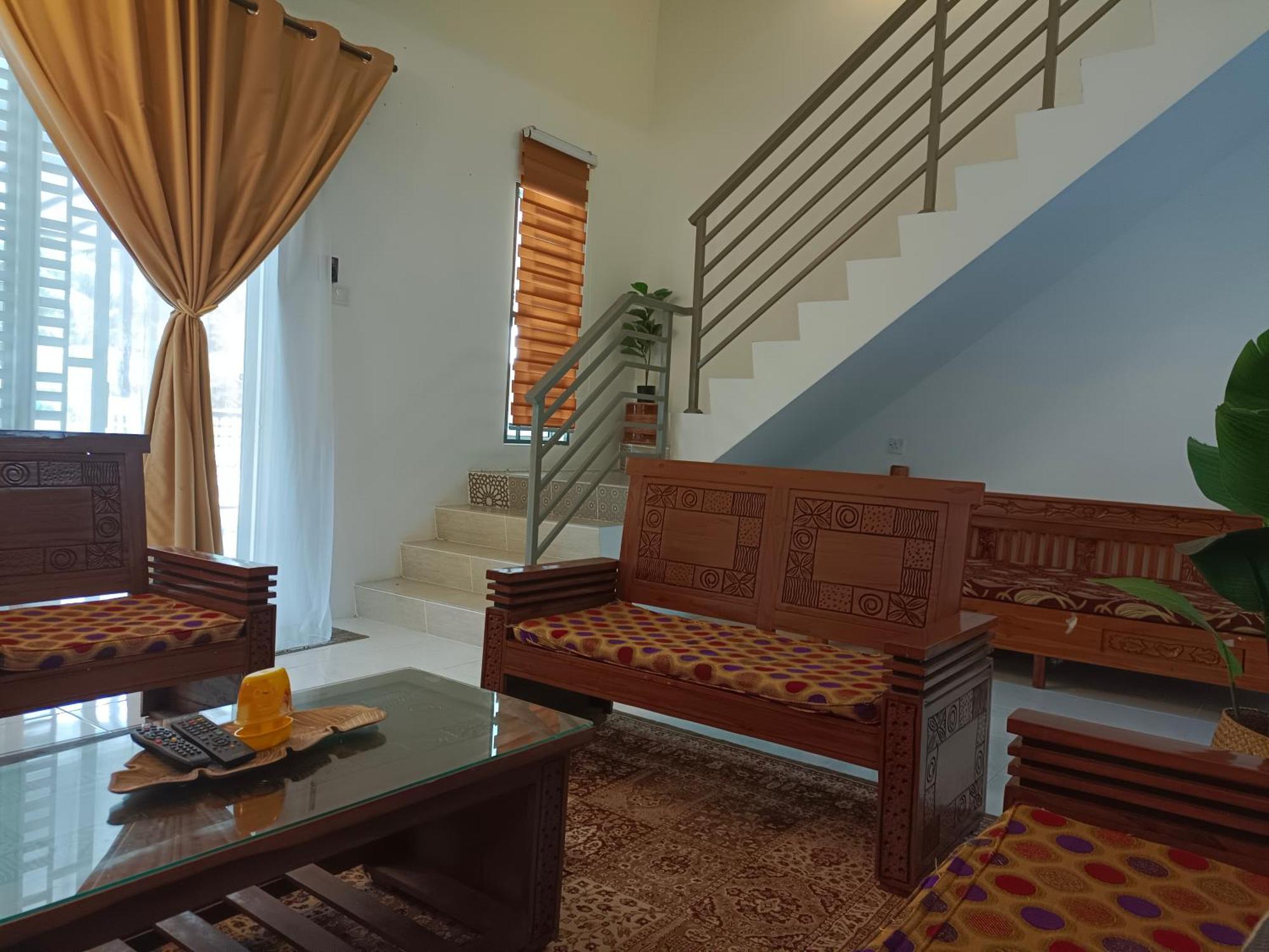 Kayu Cengal Homestay سيري إسكندر المظهر الخارجي الصورة